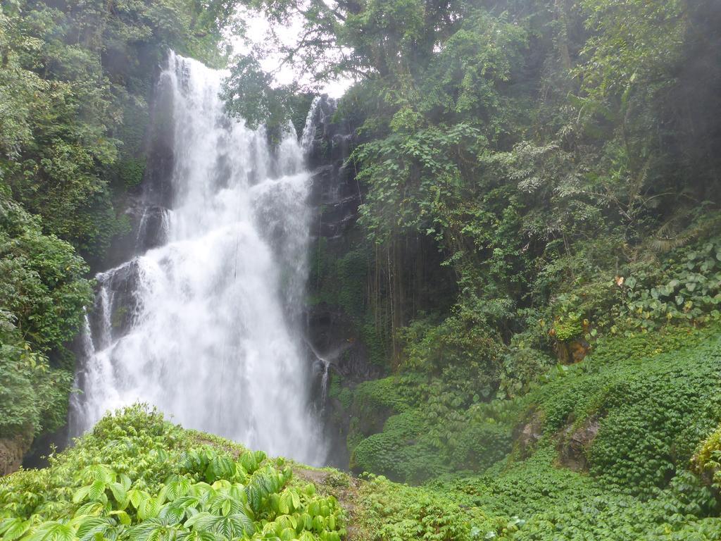 กูนุง ปาราดิส รีทรีต Villa มุนดุก ภายนอก รูปภาพ