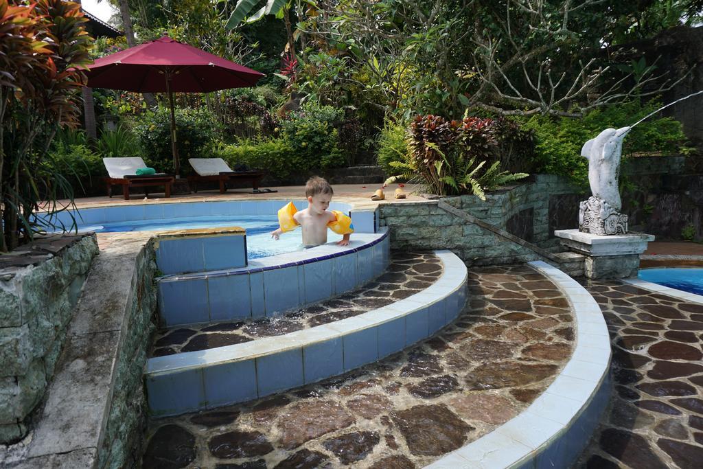 กูนุง ปาราดิส รีทรีต Villa มุนดุก ภายนอก รูปภาพ
