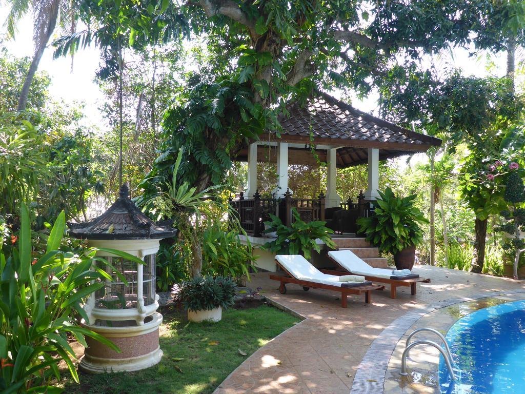 กูนุง ปาราดิส รีทรีต Villa มุนดุก ภายนอก รูปภาพ