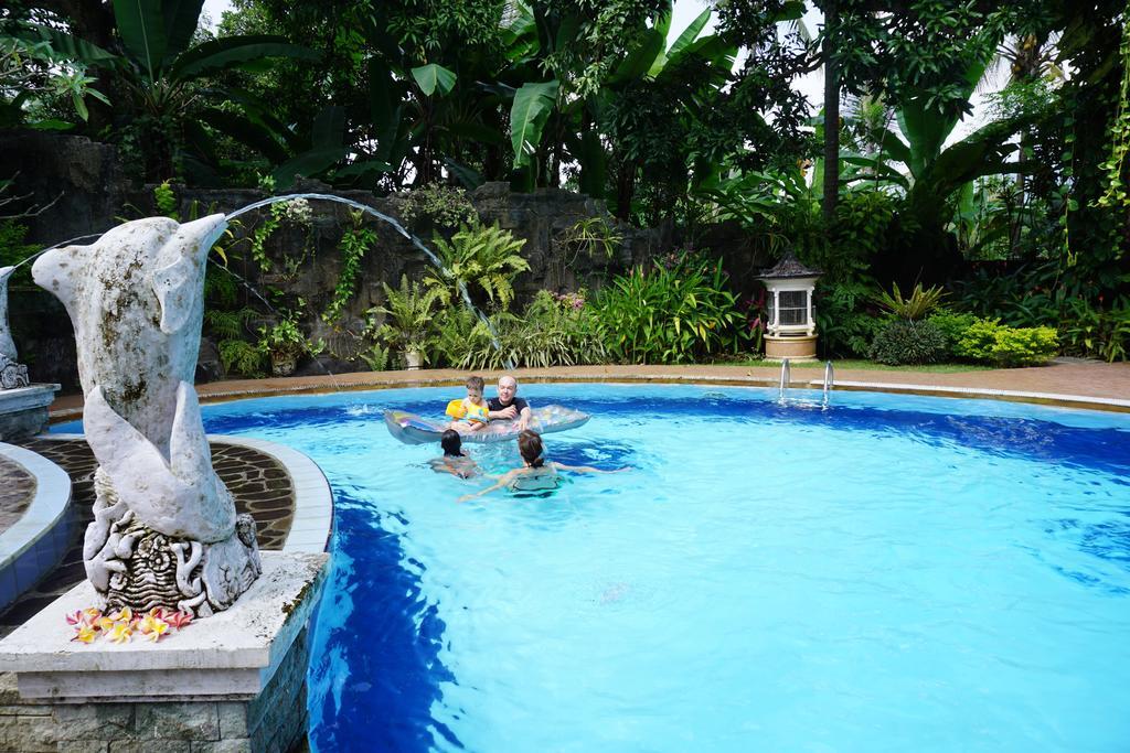 กูนุง ปาราดิส รีทรีต Villa มุนดุก ภายนอก รูปภาพ