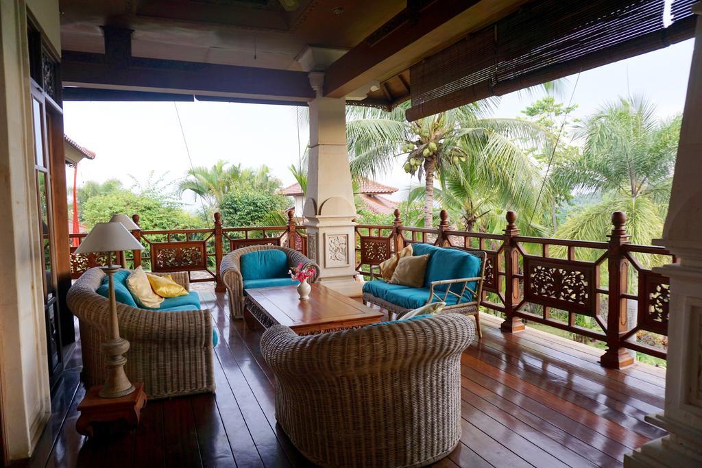 กูนุง ปาราดิส รีทรีต Villa มุนดุก ภายนอก รูปภาพ
