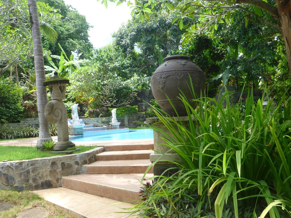 กูนุง ปาราดิส รีทรีต Villa มุนดุก ภายนอก รูปภาพ