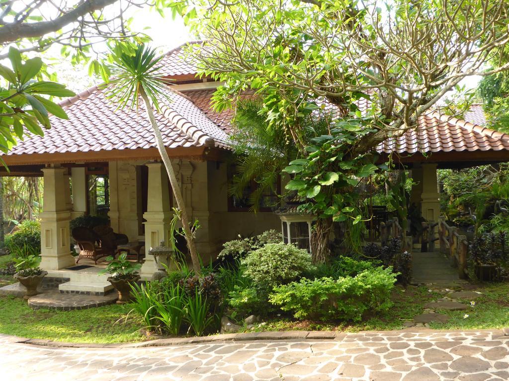 กูนุง ปาราดิส รีทรีต Villa มุนดุก ภายนอก รูปภาพ